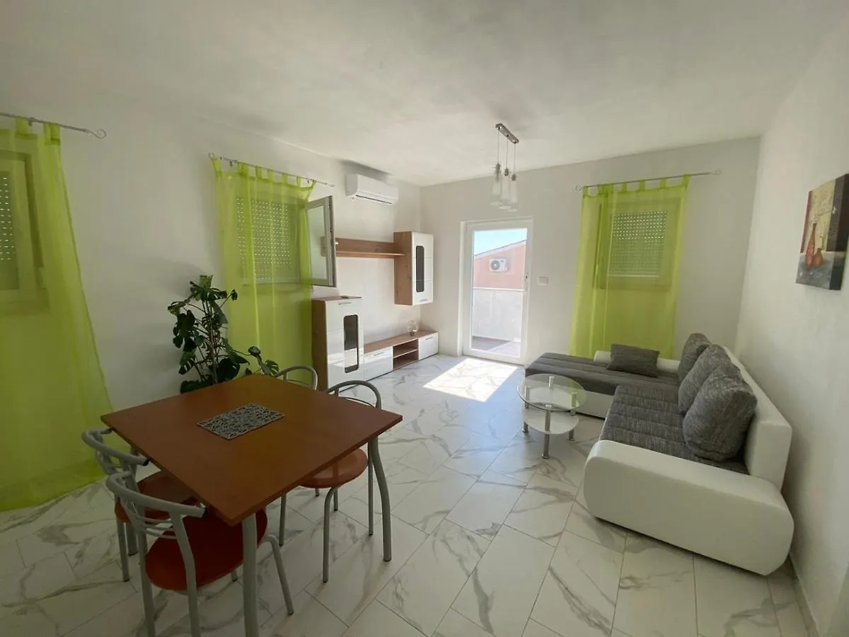 Apartmani Peace Pula